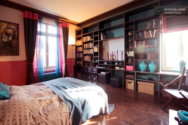 Suite La Sucrerie — Queen bed