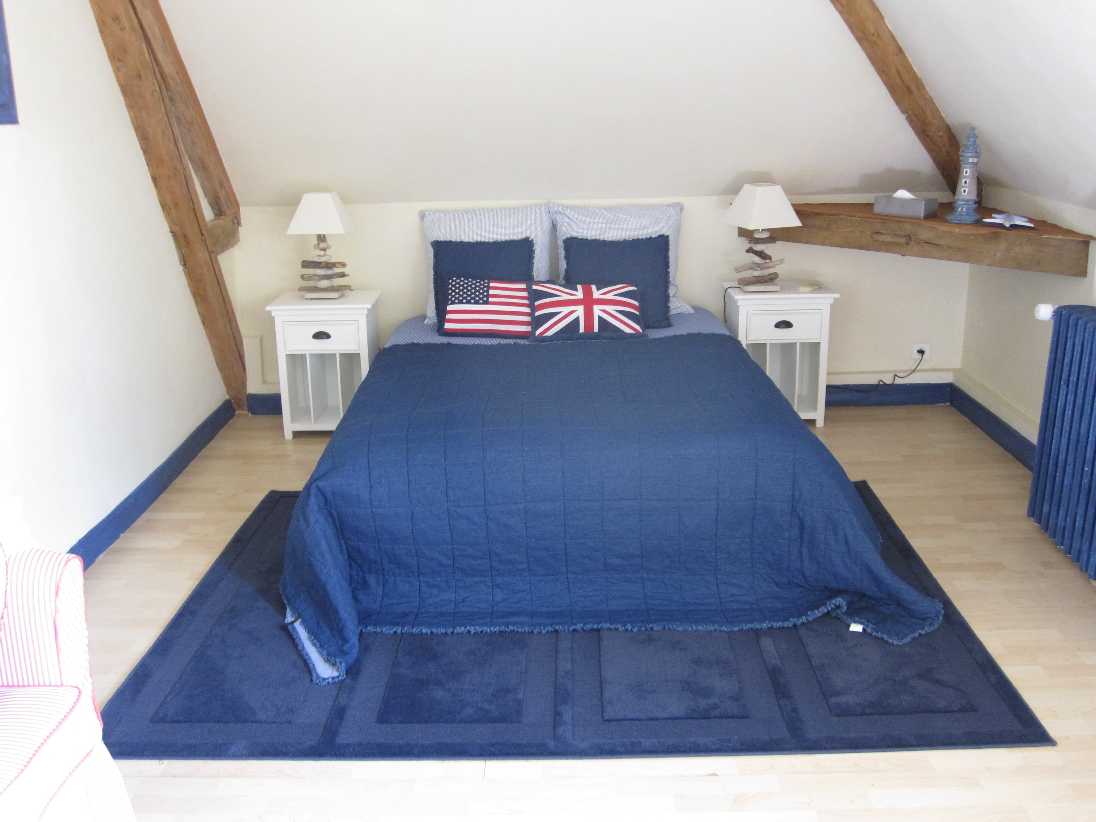 Chambre Marie-Lys — 2 single beds, convertible to a king